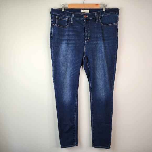 Madewell 9" Mid-Rise Skinny Jeans in Campton Wash Size 34 Dark Wash Denim - Picture 2 of 9